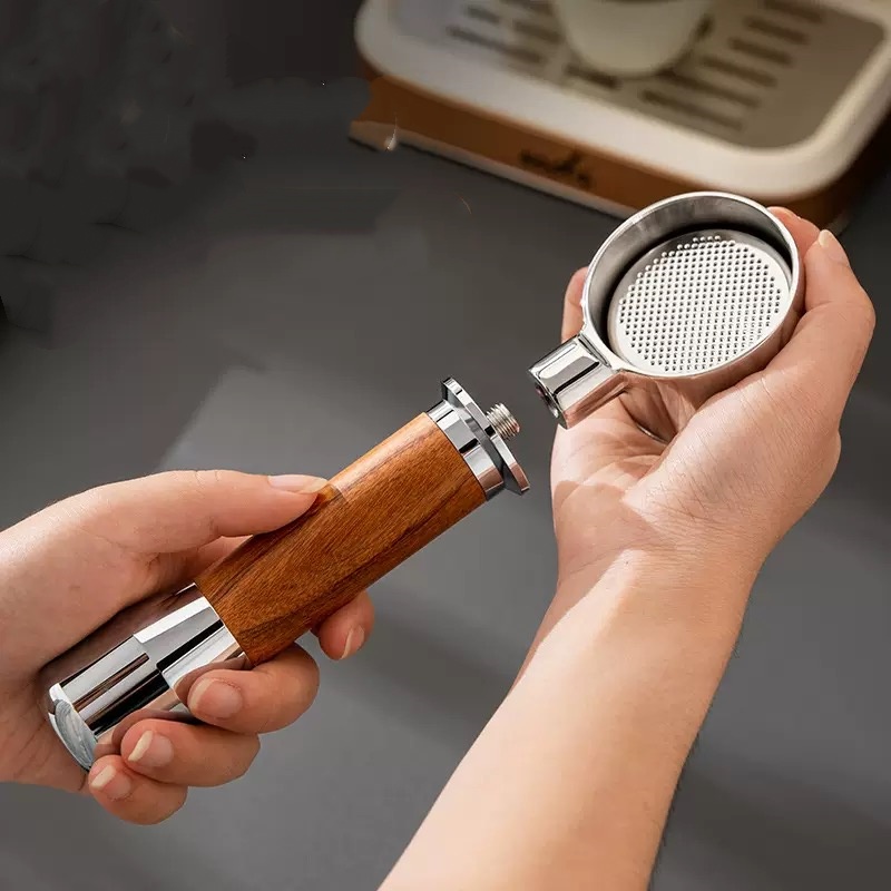 54mm 3イヤーボトムレスポルタフィルター、16-18Gバ - Breville Espresso Barista Express のレビューと価格