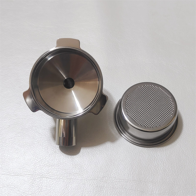 54mm デュアルスパウトポルタフィルターヘッド Brevi - Breville Espresso Barista Express のレビューと価格